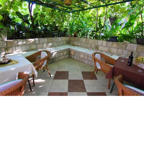 Studio Lopud 17200a