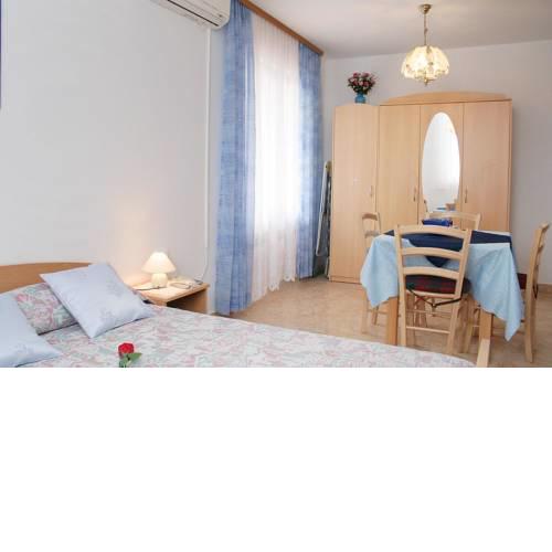 Studio Lumbarda 4480a