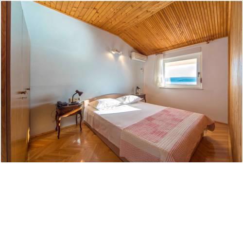 Studio Mali Rat 16437b