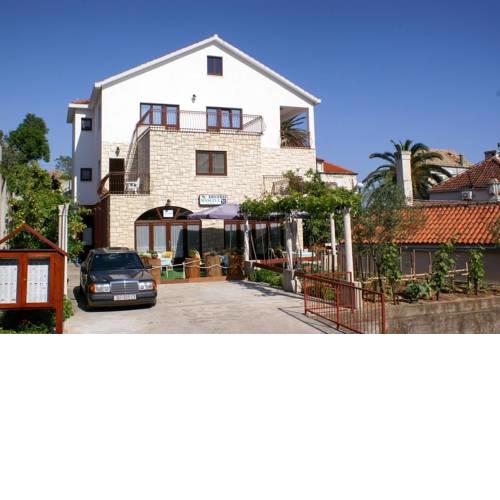 Studio Orebic 4496b