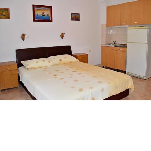 Studio Pag 13251b
