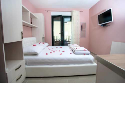 Studio Promajna 6849b