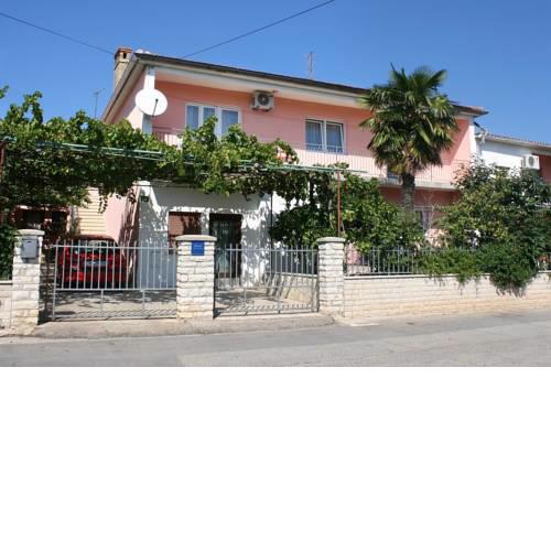 Studio Pula 6986b