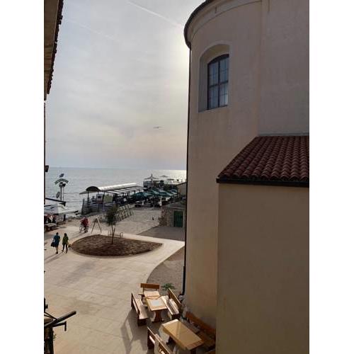 Studio Room by the Sea ES4
