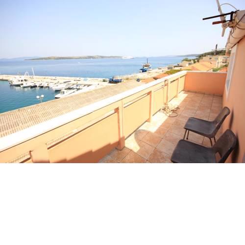 Studio Sali 8121a