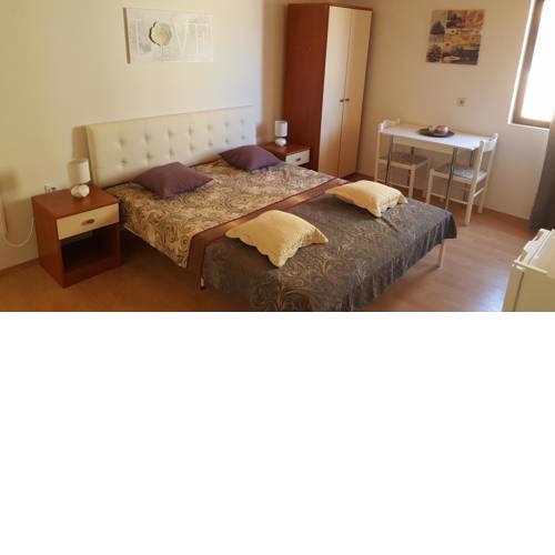 Studio Sali 890b