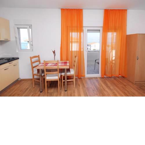 Studio Slatine 6018b