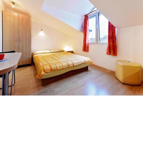 Studio Vodice 12667b