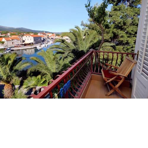 Studio Vrboska 540a