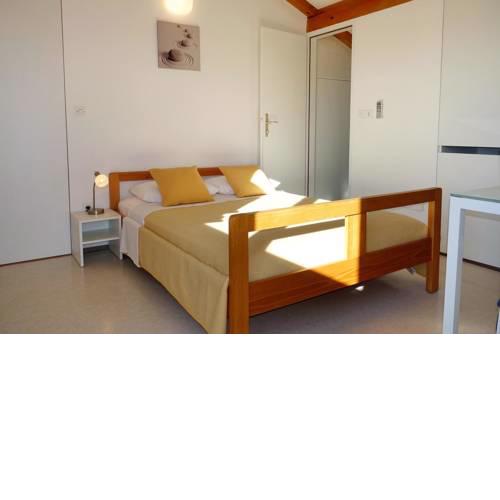 Studio Zaton 11130a
