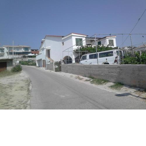 Stunning 1-Bed Apartment in Zubovici
