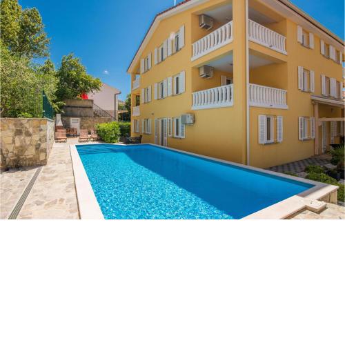 Stunning apartment in Baska with Outdoor swimming pool, WiFi and 2 Bedrooms