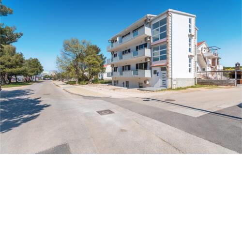 Stunning apartment in Biograd na Moru with WiFi