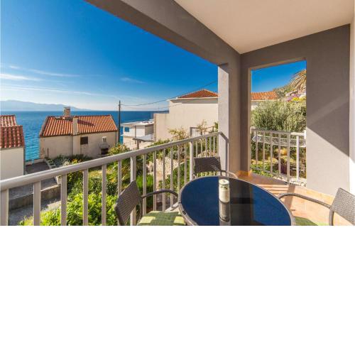 Stunning apartment in Brist with 1 Bedrooms