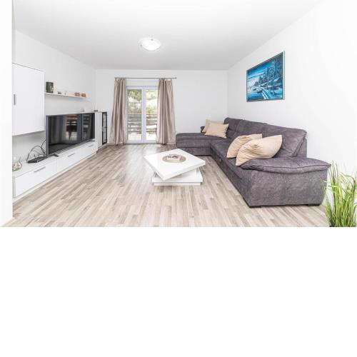 Stunning apartment in Klek with 1 Bedrooms