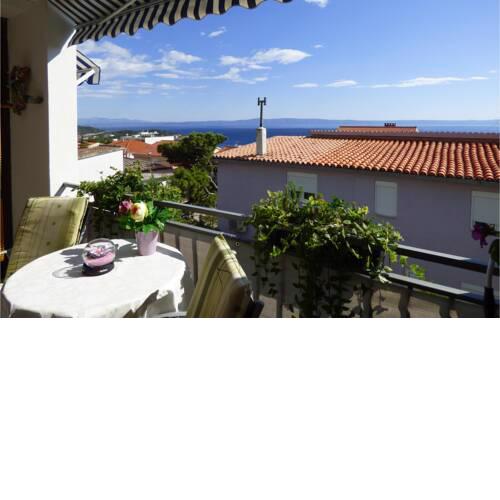 Stunning apartment in Makarska w/ WiFi and 2 Bedrooms
