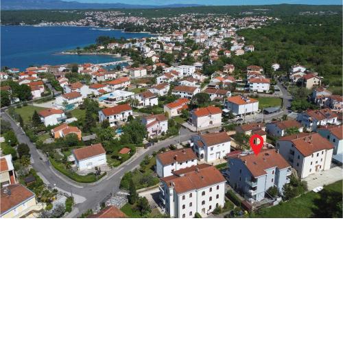 Stunning apartment in Malinska with WiFi and 2 Bedrooms