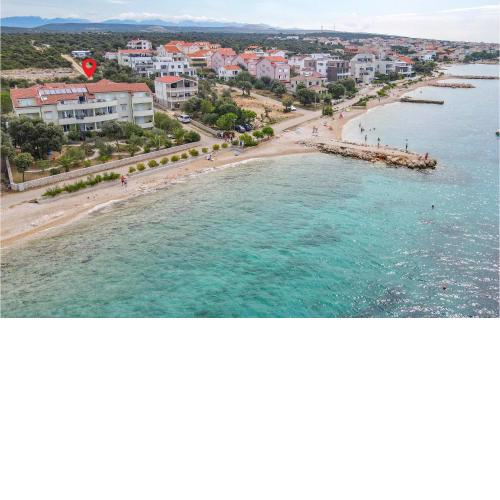 Stunning apartment in Mandre with 2 Bedrooms
