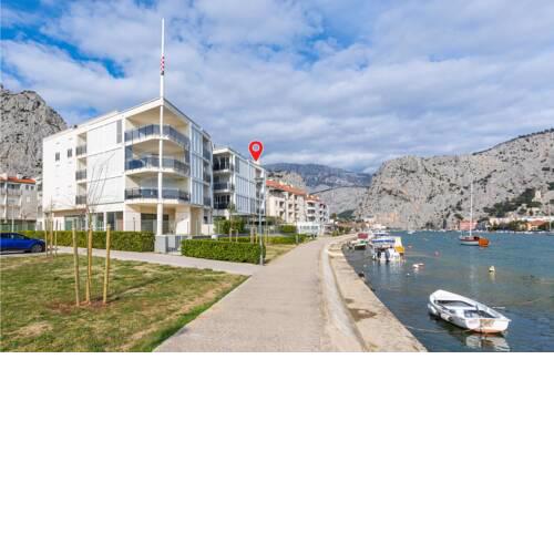 Stunning apartment in Omis w/ WiFi and 3 Bedrooms