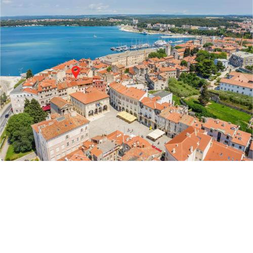 Stunning apartment in Pula with WiFi and 2 Bedrooms