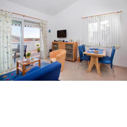 Stunning apartment in Vabriga w/ 2 Bedrooms