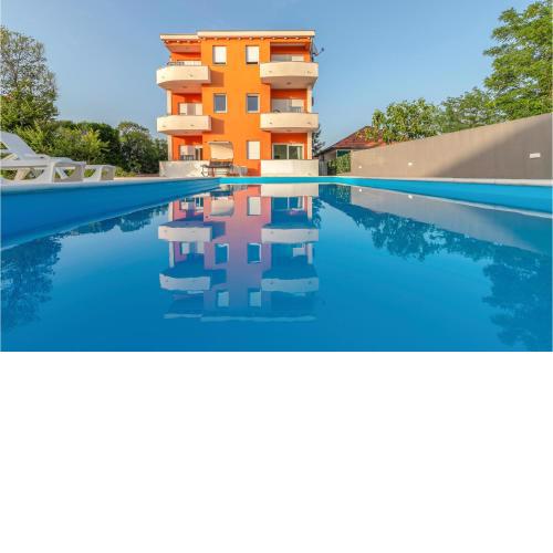 Stunning home in Bibinje with Outdoor swimming pool, WiFi and 6 Bedrooms