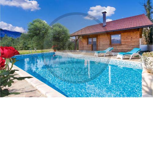 Stunning home in Gornja Visnjica with WiFi, Outdoor swimming pool and 2 Bedrooms