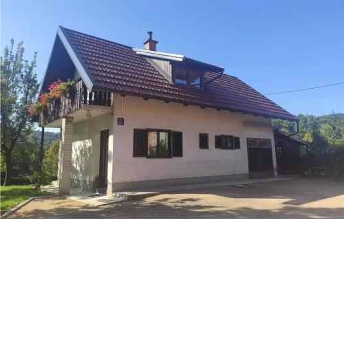 Stunning home in Jablan with WiFi and 2 Bedrooms