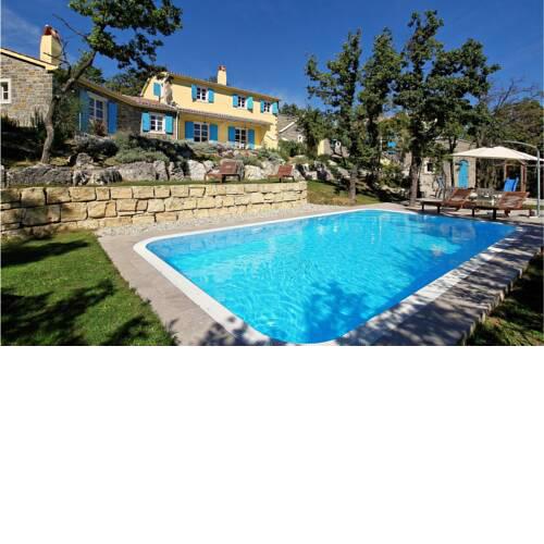 Stunning home in Pazin with Outdoor swimming pool, WiFi and 6 Bedrooms