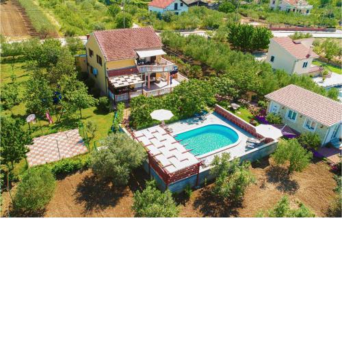 Stunning home in Polaca with Outdoor swimming pool, WiFi and 4 Bedrooms