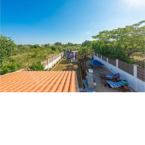 Stunning home in Vir with WiFi and 4 Bedrooms
