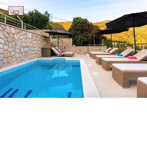 Stylish Private Home with Heated Pool Playground