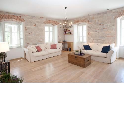 Stylish Theatre Apartments