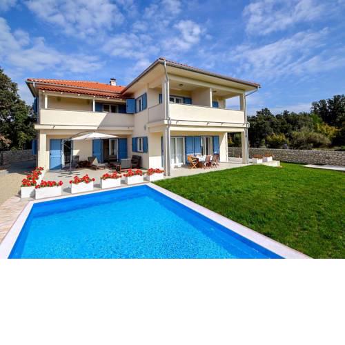 Suha Punta Villa Sleeps 10 with Pool Air Con and WiFi
