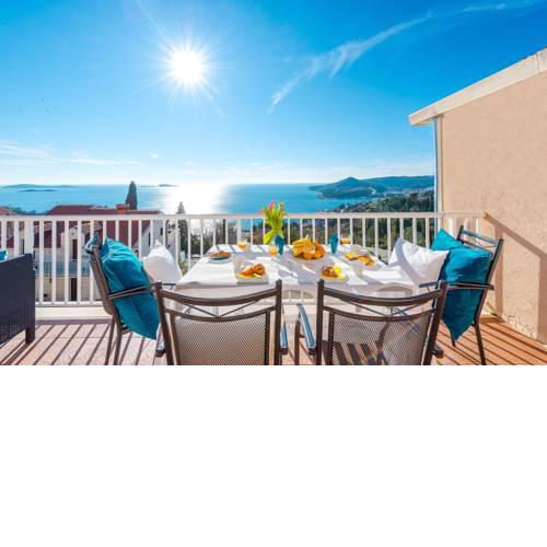 Summer Experience Apartment