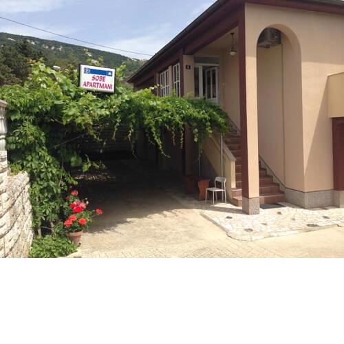 Summer rooms Baška 2