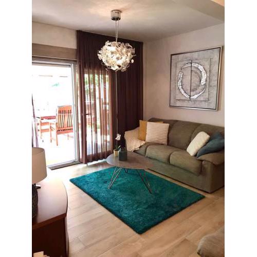 Sunset Apartment with a private yard at Medulin Riviera