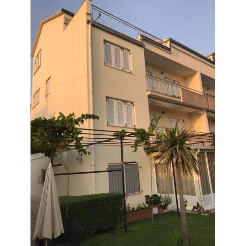 Sunshine Apartments Podstrana