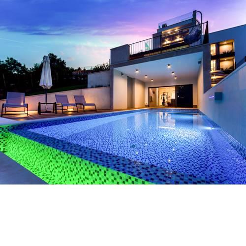 Sveti Petar Villa Sleeps 8 with Pool
