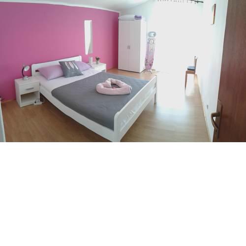Sweet Love Apartment