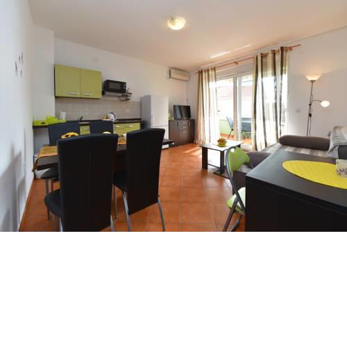 Terzy 1 lovely apartment for 4