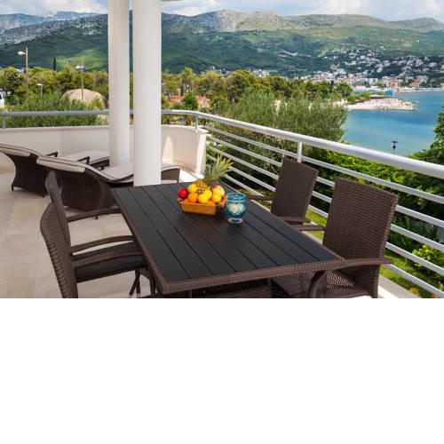 The Beach Apartments