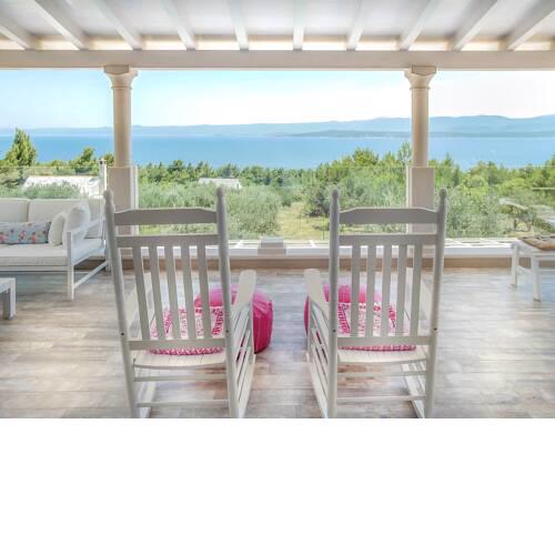 The Beach House in Bol