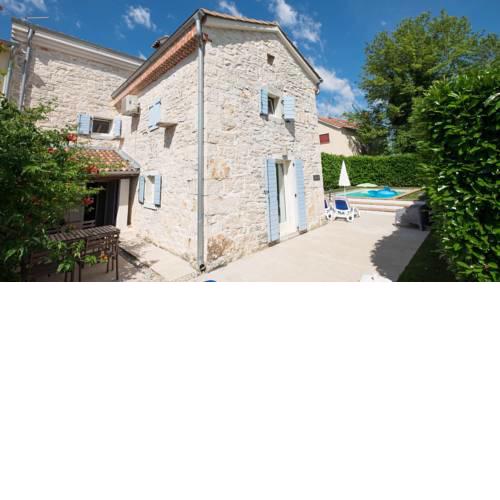 The Casitas