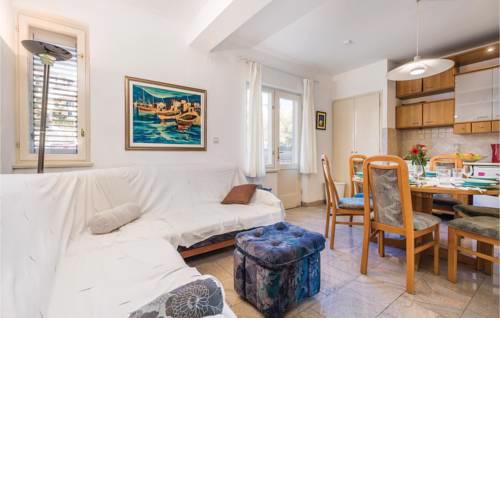 Three-Bedroom Apartment in Opatija
