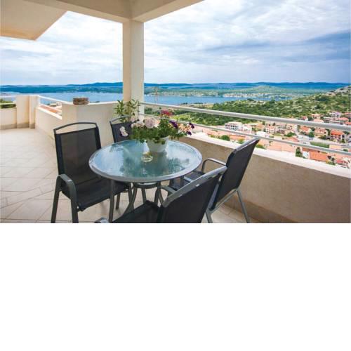 Three-Bedroom Apartment in Sibenik
