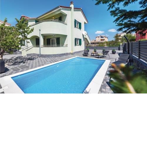Three-Bedroom Apartment in Vodice