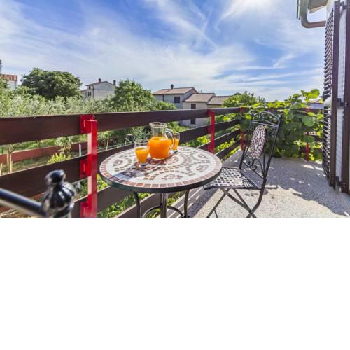 Three-Bedroom Apartment Meden