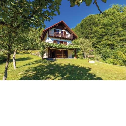 Three-Bedroom Holiday Home in Brod na Kupi