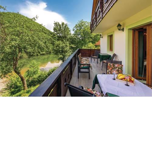 Three-Bedroom Holiday Home in Brod na Kupi
